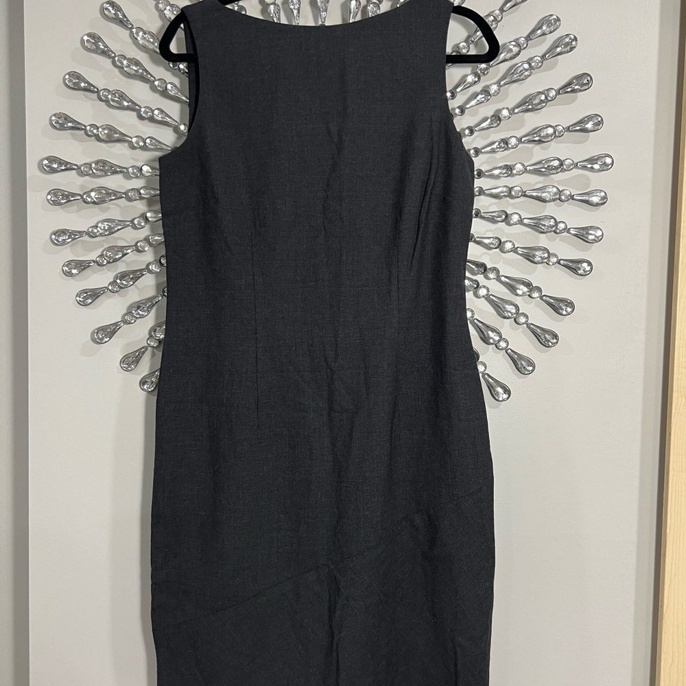 Elegant Black Sleeveless Dress